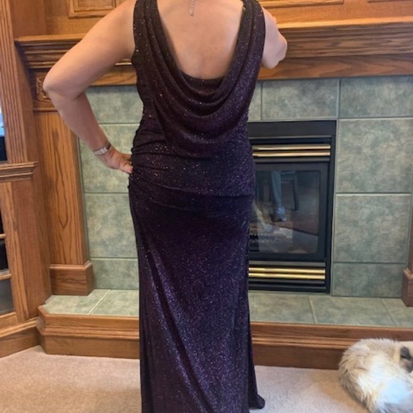 Black with burgandy threading - Picture 3 of 3